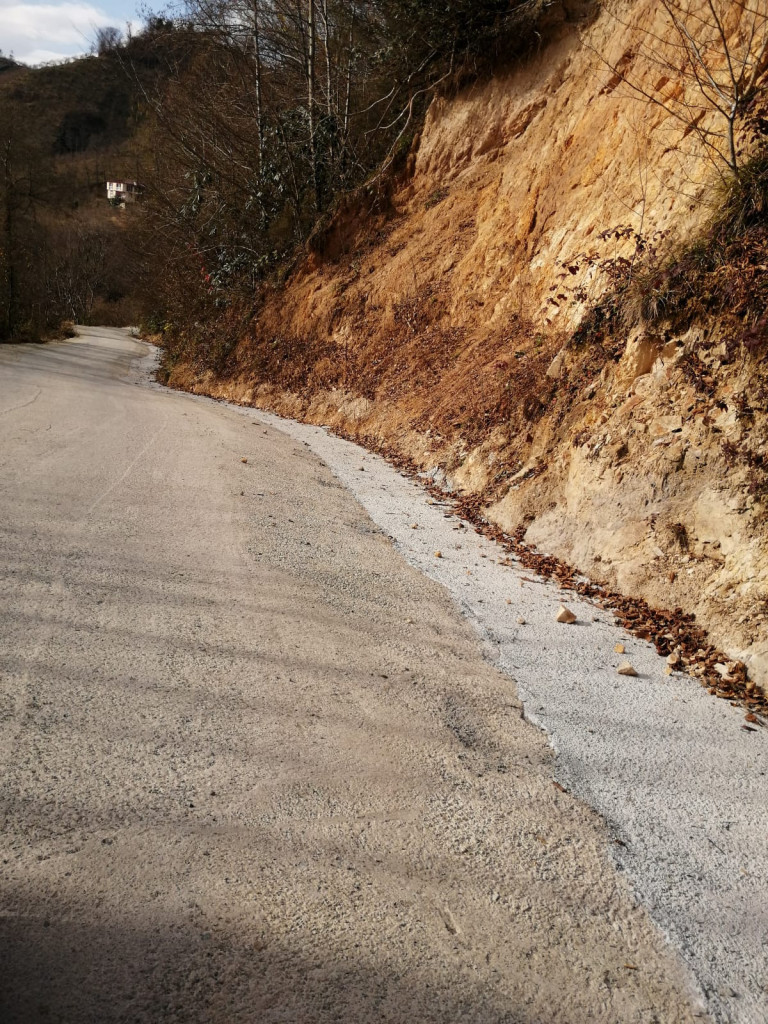 İçmesuyu ve Kanalizasyon Çalışmalarından Dolayı Kırılan Yolların Beton Onarımlarının Yapılması İşi